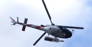 Helicóptero en un incendio